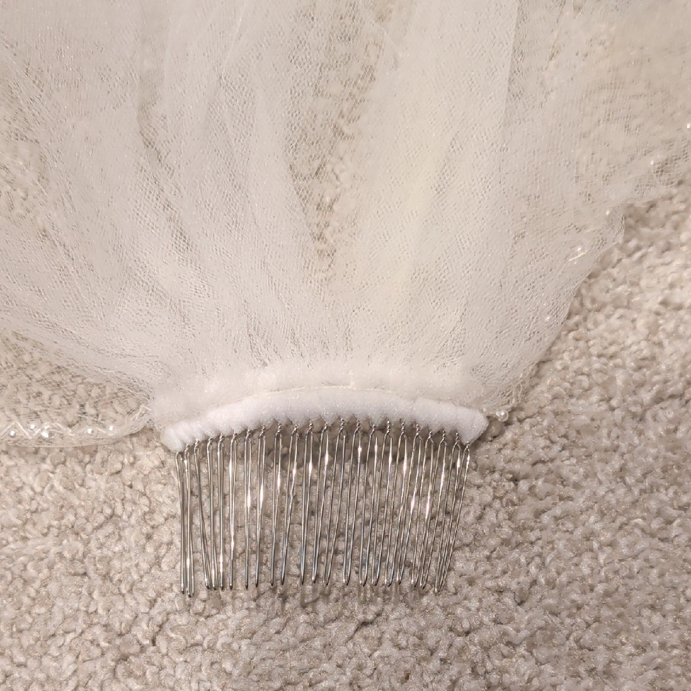 White Tulle Bridal Veil with Silver Comb